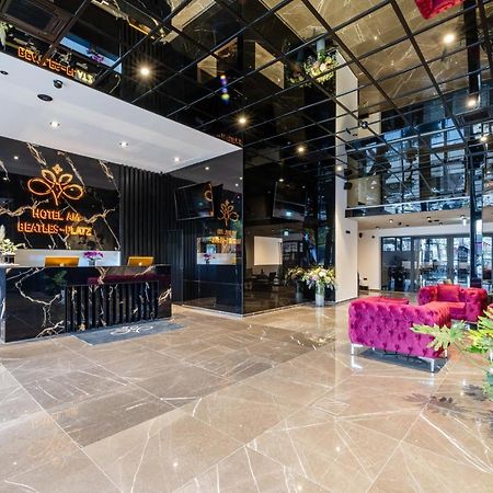 Hotel Am Beatles-Platz Hamburg-Harburg Exteriör bild